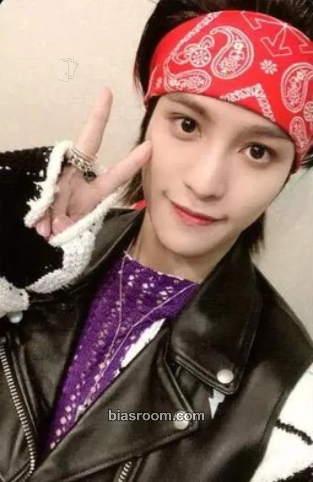 Yangyang Kick Back Photocard - WayV - WayV K-pop photocard
