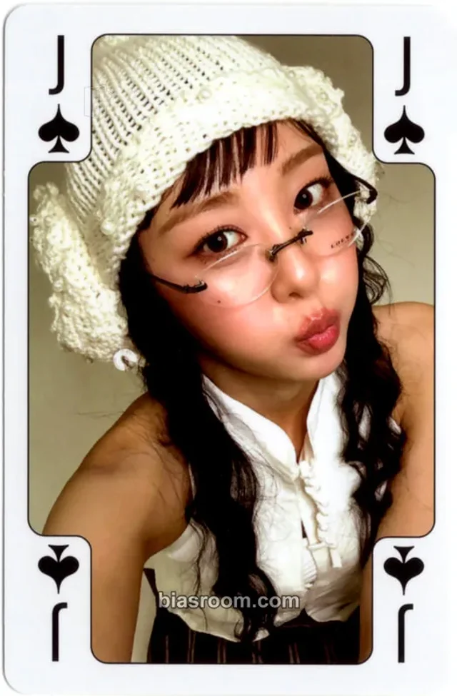 Yves  - Yves - I Did Album Version 1 album photocard