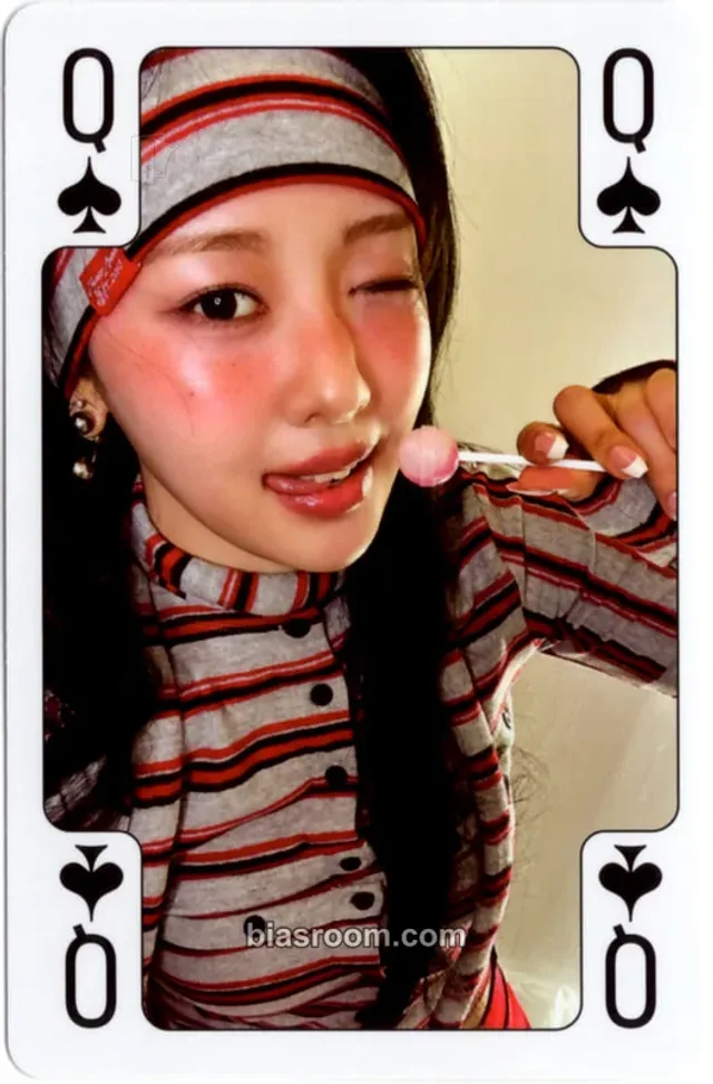 Yves  - Yves - I Did Album Version 1 album photocard