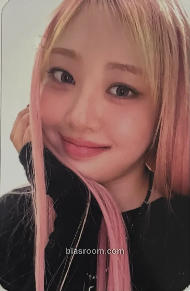 Yves  - Yves - I Did Album yes24 pre-order benefit