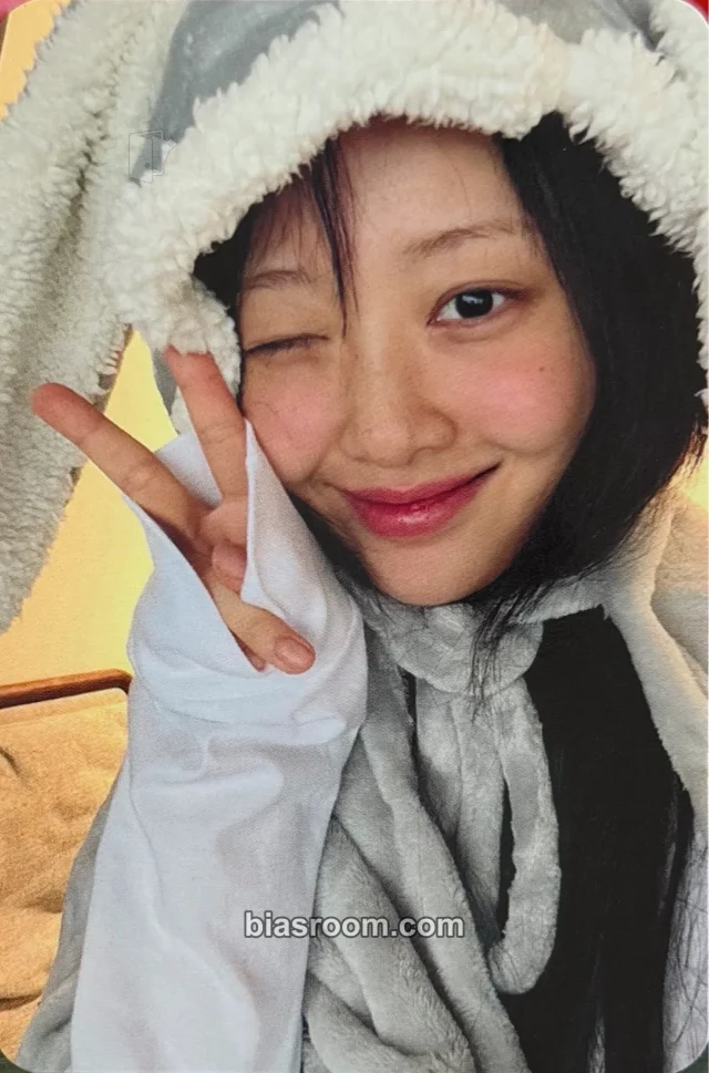 Yves  - Yves - I Did Album KNPOPS online fansign