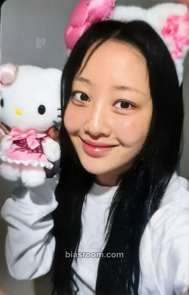 Yves  - Yves - I Did Album beatroad offline fansign