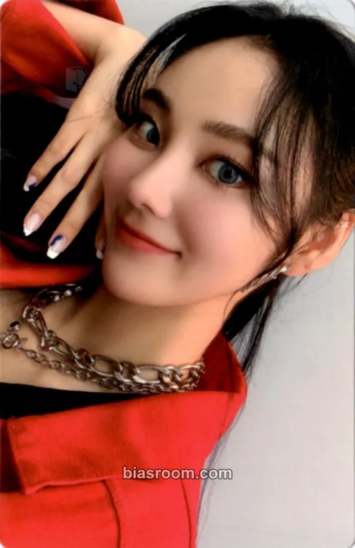 JinSoul Not Friends Photocard - LOONA - LOONA K-pop photocard