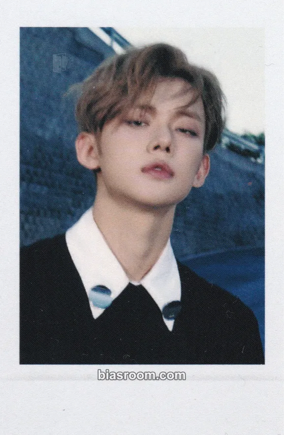 Yeonjun The Star Chapter: Sanctuary Photocard - TOMORROW X TOGETHER - TOMORROW X TOGETHER K-pop photocard