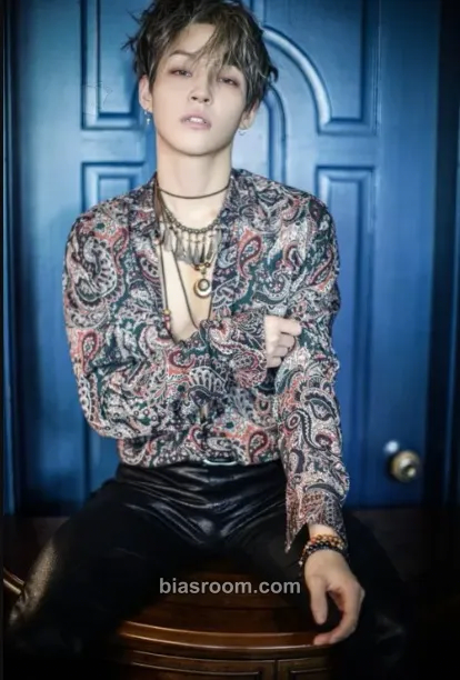 Woosung Wolf Photocard - The Rose - The Rose K-pop photocard