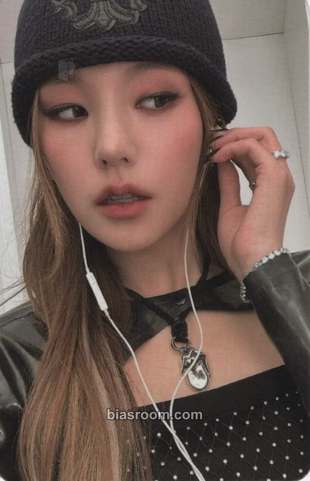 Yeji KILL MY DOUBT Photocard - ITZY - ITZY K-pop photocard