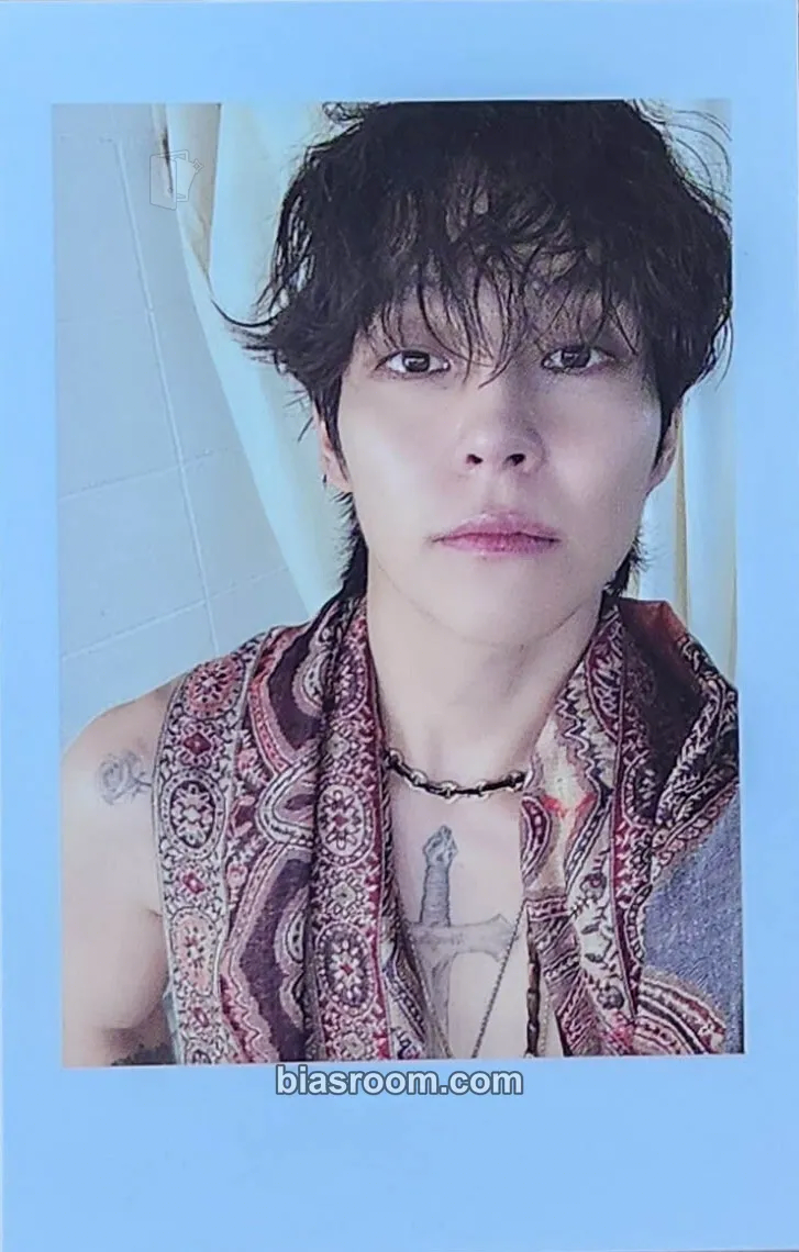 Woosung DUAL Photocard - The Rose - The Rose K-pop photocard