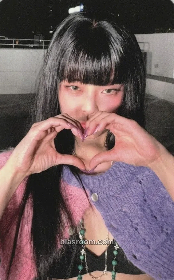 Jennie Mantra (Jennie solo) Photocard - BLACKPINK - BLACKPINK K-pop photocard