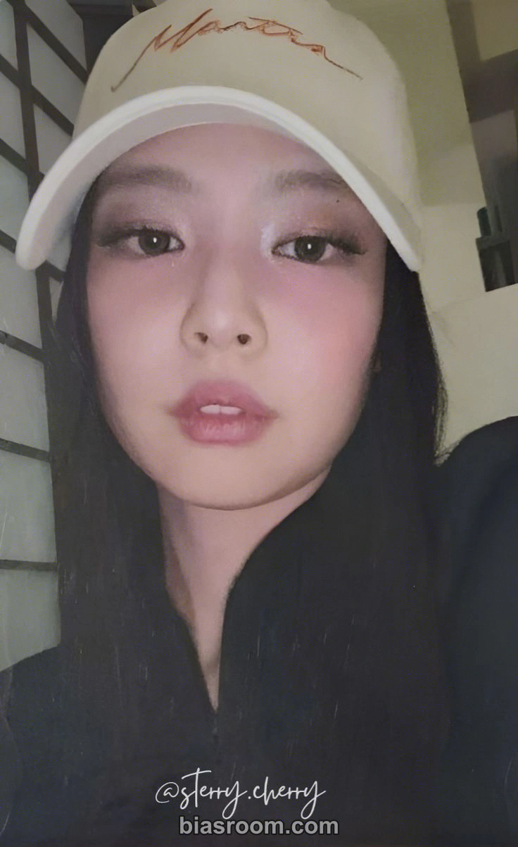 Jennie Jennie 'Mantra' Official Merch MD Photocard - BLACKPINK - BLACKPINK K-pop photocard
