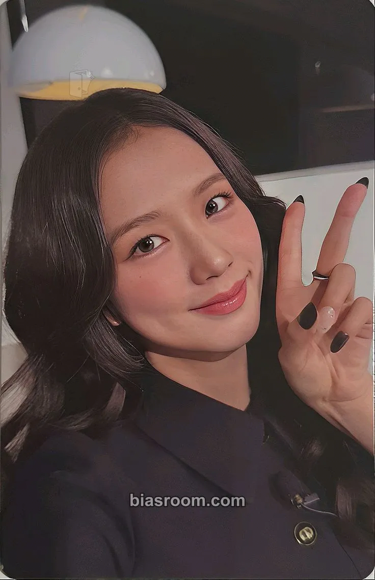 Jisoo AMORTAGE (Jisoo solo) Photocard - BLACKPINK - BLACKPINK K-pop photocard