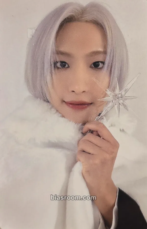 Seonghwa GOLDEN HOUR : Part.2 Photocard - ATEEZ - ATEEZ K-pop photocard