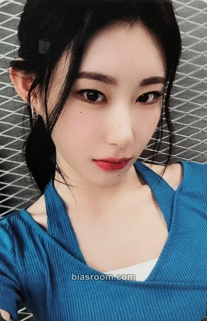 Chaeryeong KILL MY DOUBT Photocard - ITZY - ITZY K-pop photocard