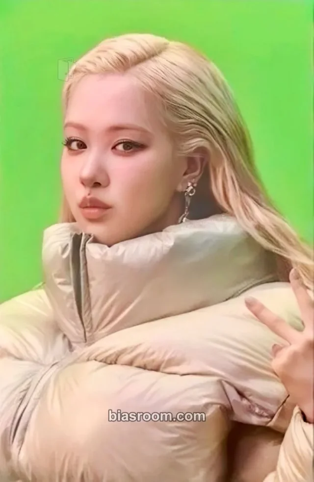 BLACKPINK - Rosé - 9 Years With Blink - Weverse Event Event