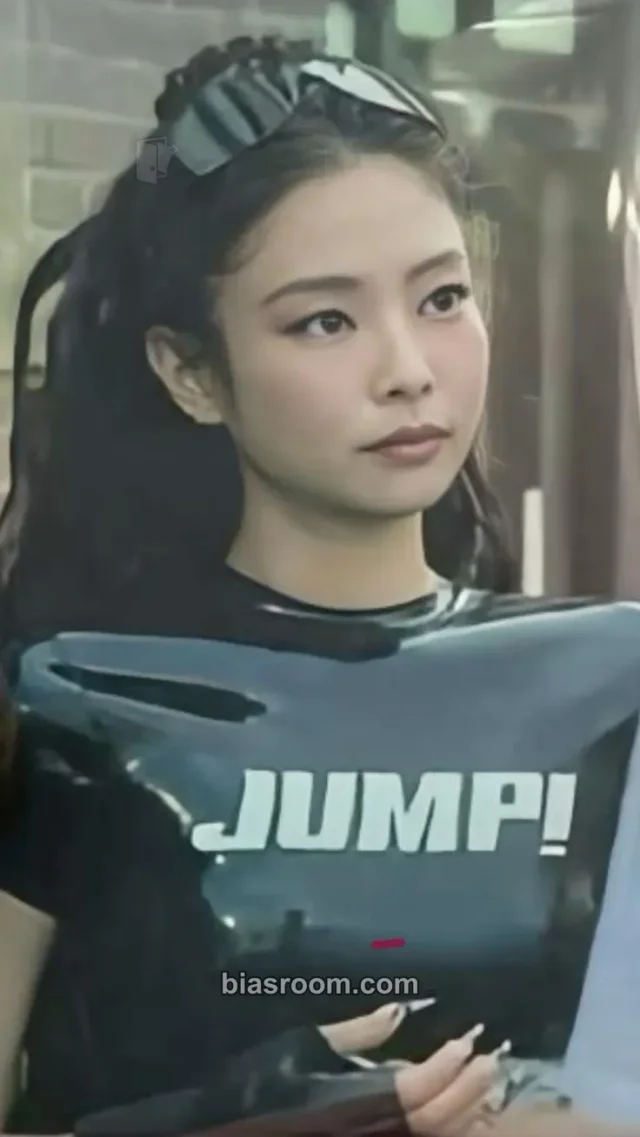 BLACKPINK - Jennie - Deadline World Tour Event china pop-up event lucky draw