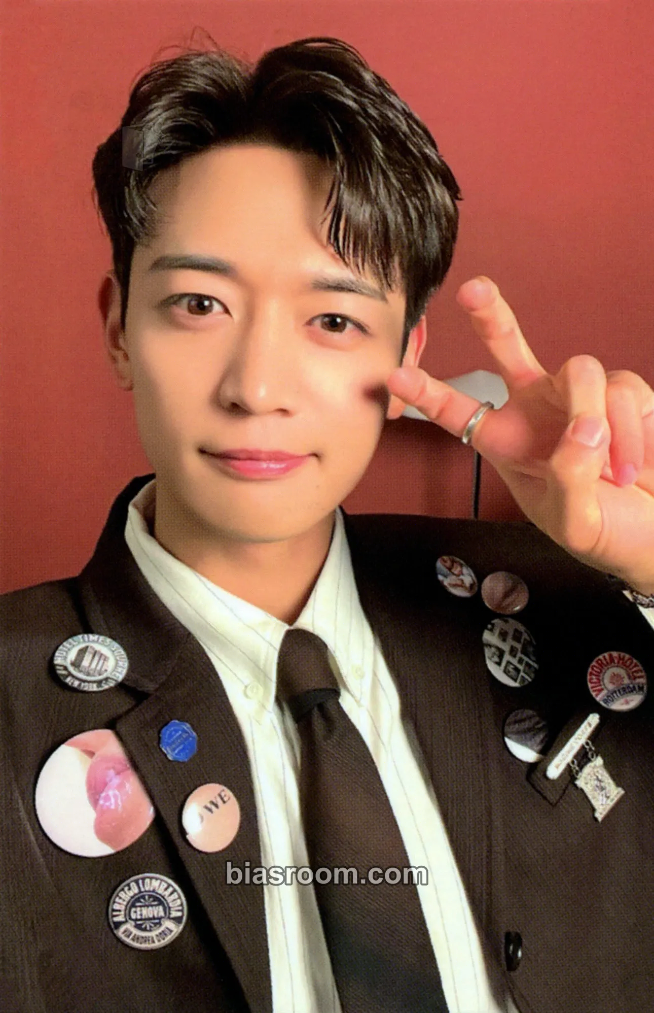 Minho SHINee 2024 Season's Greetings Photocard - SHINee - SHINee K-pop photocard