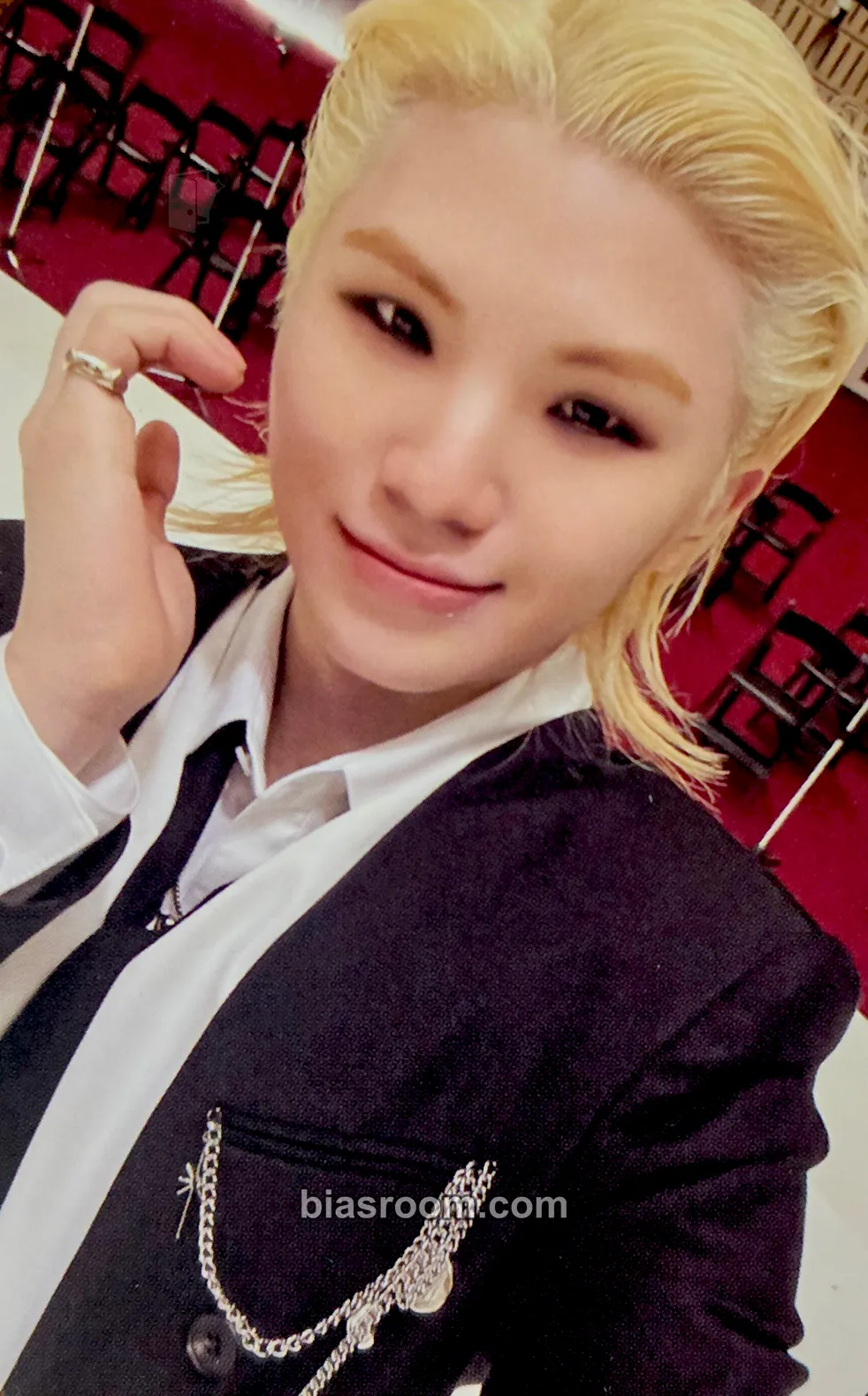 Woozi 17 IS RIGHT HERE Photocard - SEVENTEEN - SEVENTEEN K-pop photocard