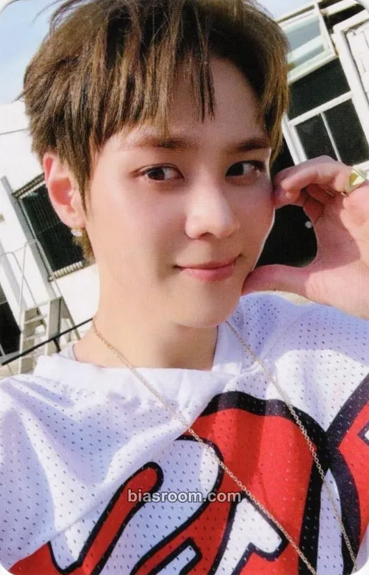 Kun BIG BANDS Photocard - WayV - WayV K-pop photocard