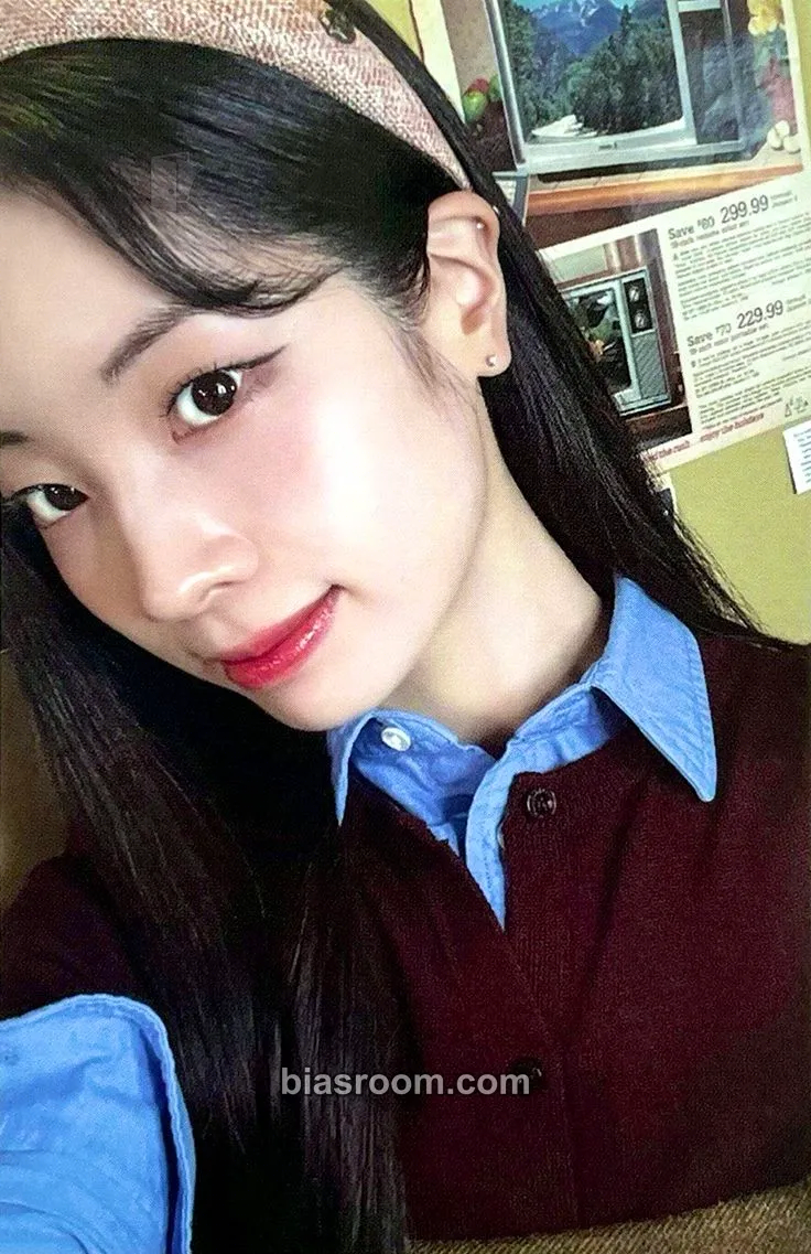 Dahyun TEN: The Story Goes On Photocard - TWICE - TWICE K-pop photocard