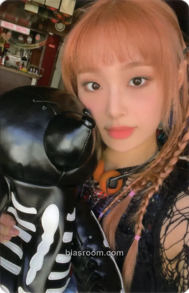 Chuu - Chuu - Howl Album wave ver. album photocard