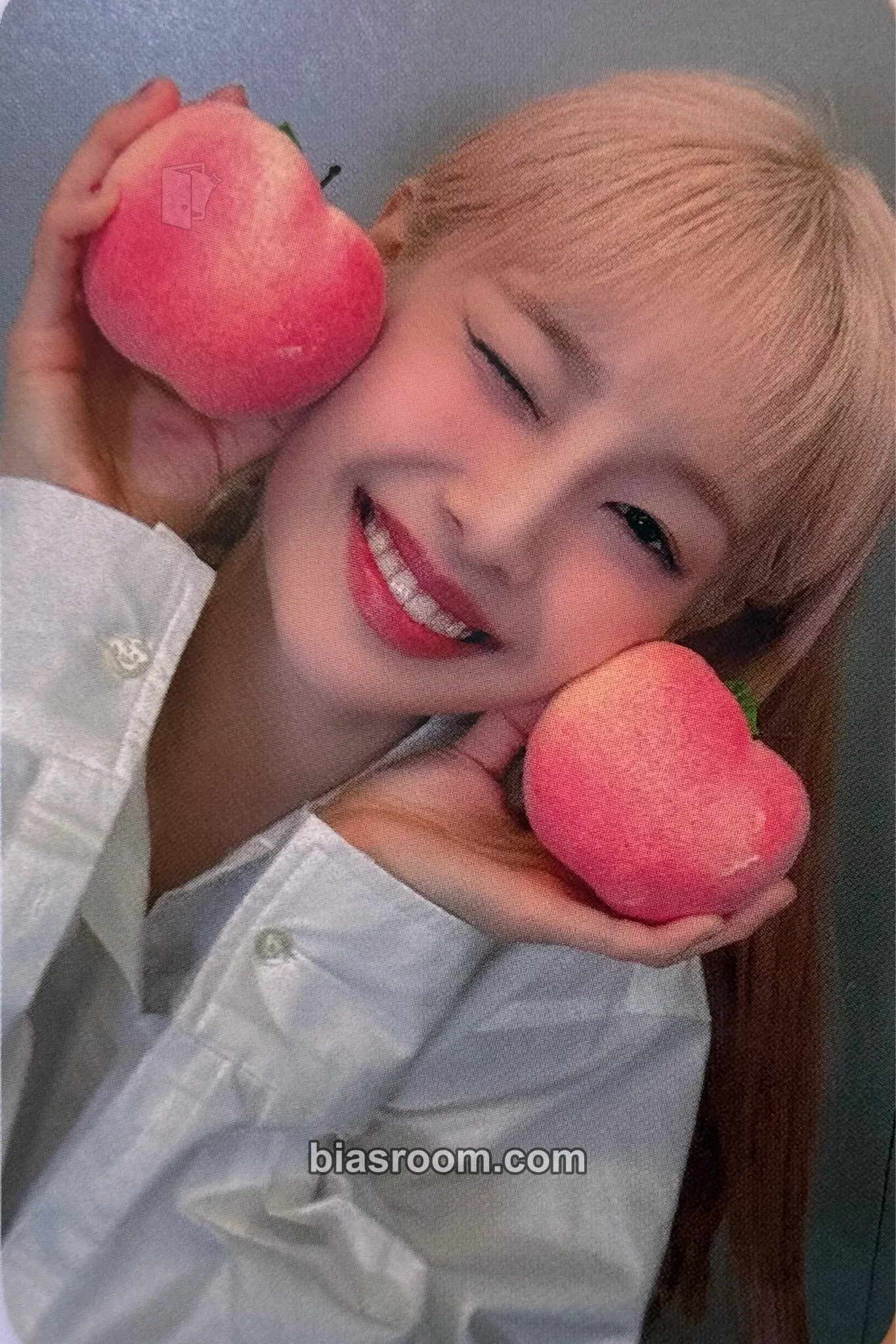Chuu Howl Photocard - Chuu K-pop photocard