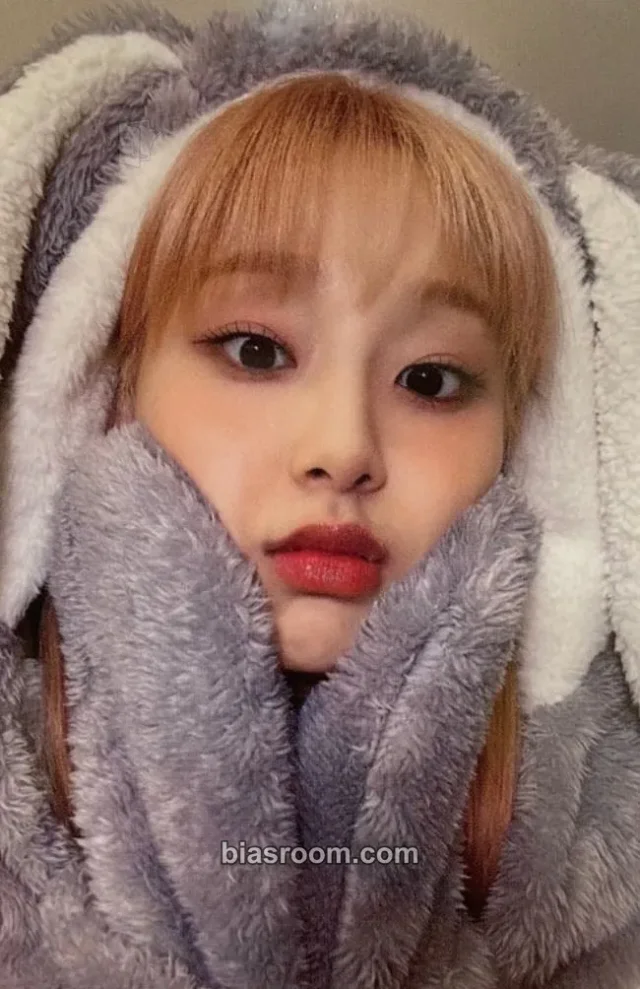 Chuu - Chuu - Howl Album makestar fansign