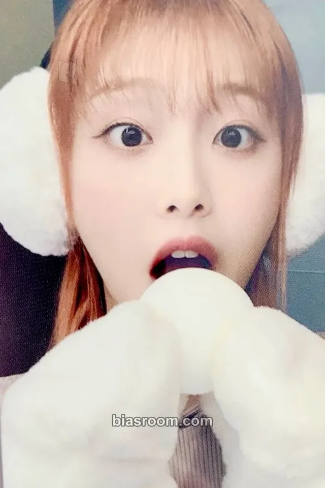 Chuu - Chuu - Howl Album makestar fansign