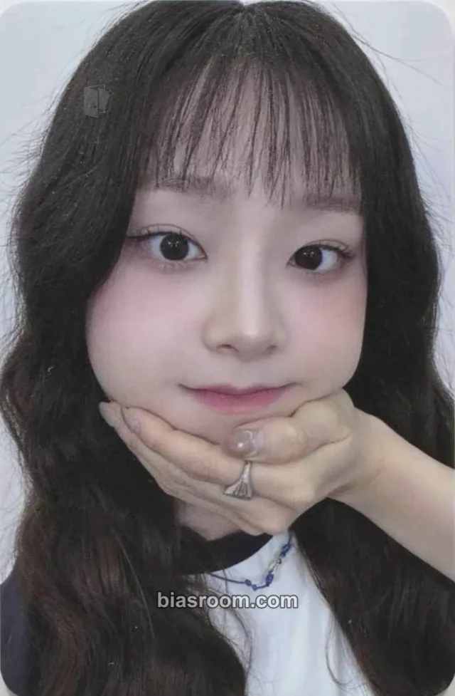 Chuu - Chuu - Strawberry Rush Album ktown4u pre-order benefit