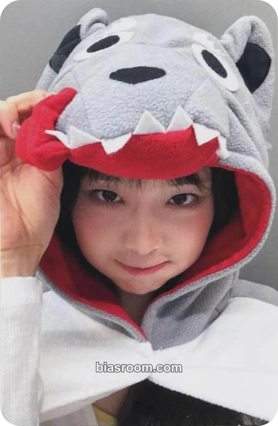 Chuu Strawberry Rush Photocard - Chuu K-pop photocard