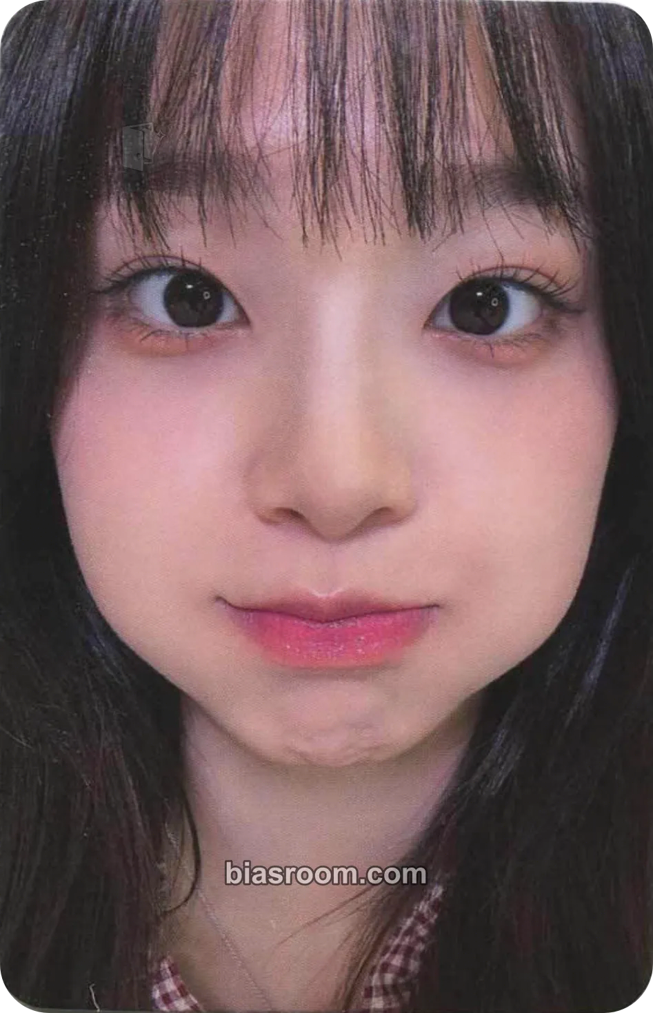 Chuu Strawberry Rush Photocard - Chuu K-pop photocard