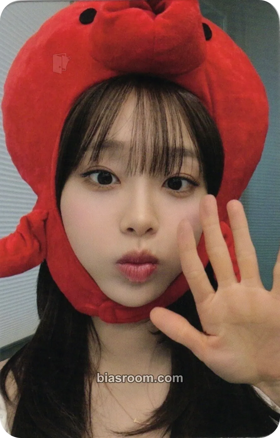 Chuu Only cry in the rain Photocard - Chuu K-pop photocard