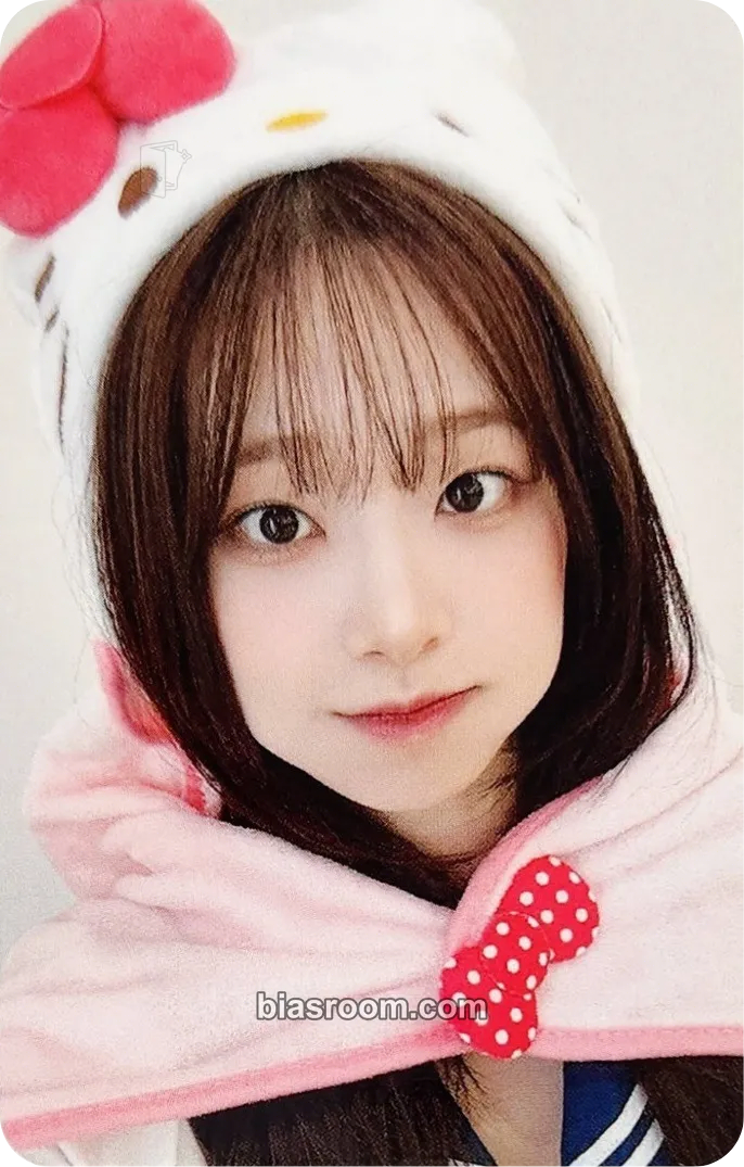 Chuu Only cry in the rain Photocard - Chuu K-pop photocard
