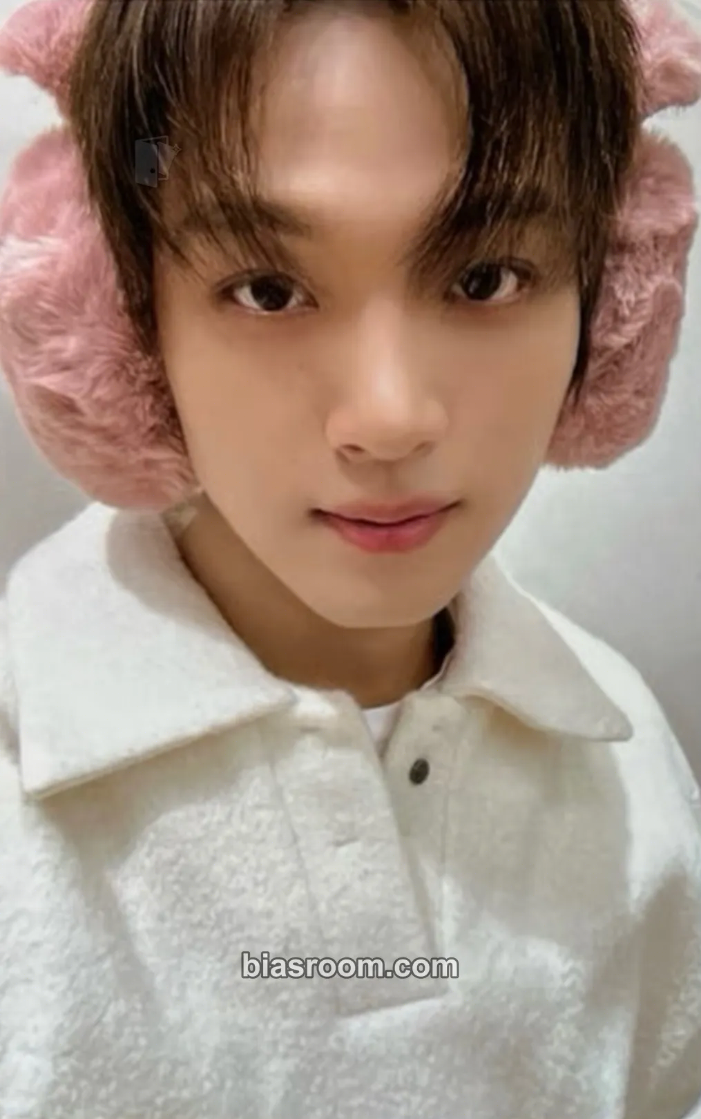 Haechan Pink Christmas 2022 Photocard - NCT - NCT K-pop photocard