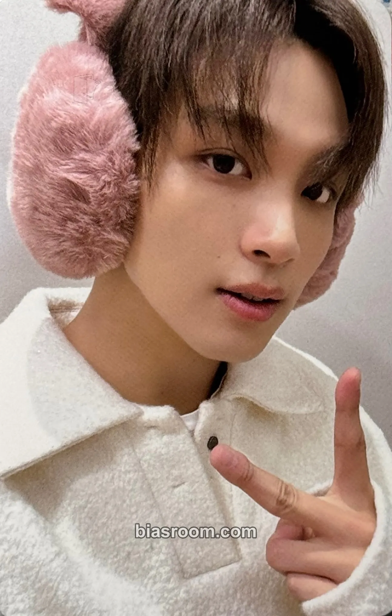 Haechan Pink Christmas 2022 Photocard - NCT - NCT K-pop photocard