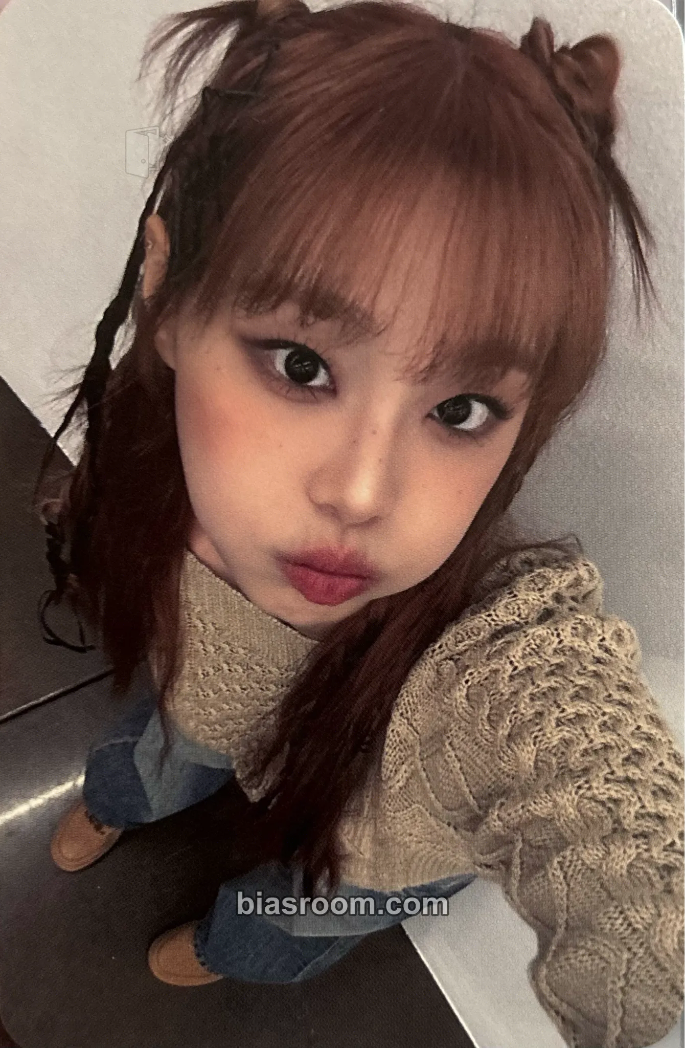 Chuu Chuu 1st Tiny-Con: My Palace Photocard - Chuu K-pop photocard