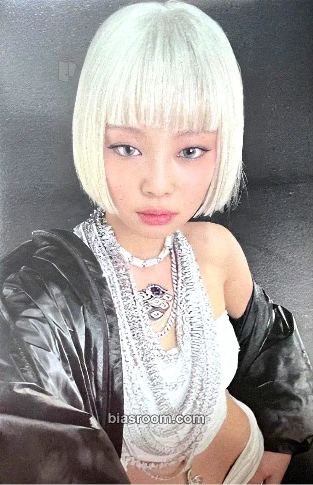 Jennie Ruby (Jennie solo) Photocard - BLACKPINK - BLACKPINK K-pop photocard