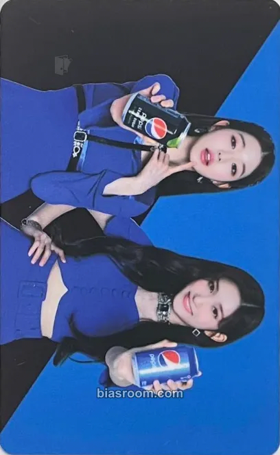 BLUE & BLACK Photocard - IVE - IVE K-pop photocard