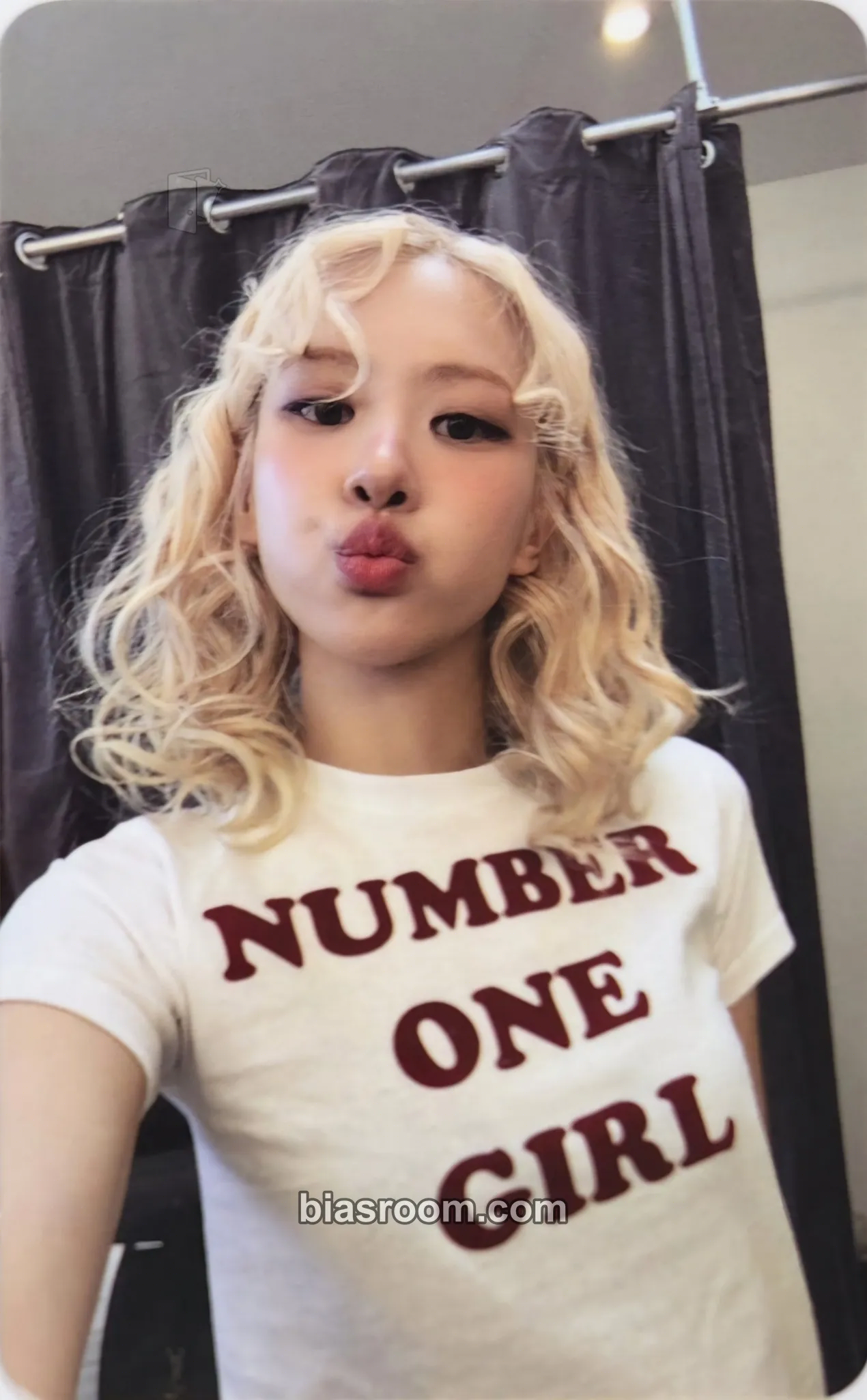 Rosé rosie (Rosé solo) Photocard - BLACKPINK - BLACKPINK K-pop photocard