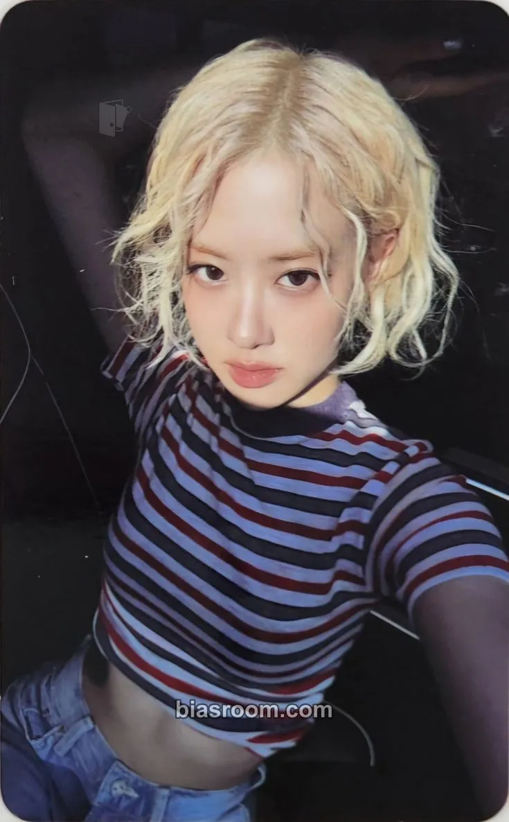 Rosé rosie (Rosé solo) Photocard - BLACKPINK - BLACKPINK K-pop photocard