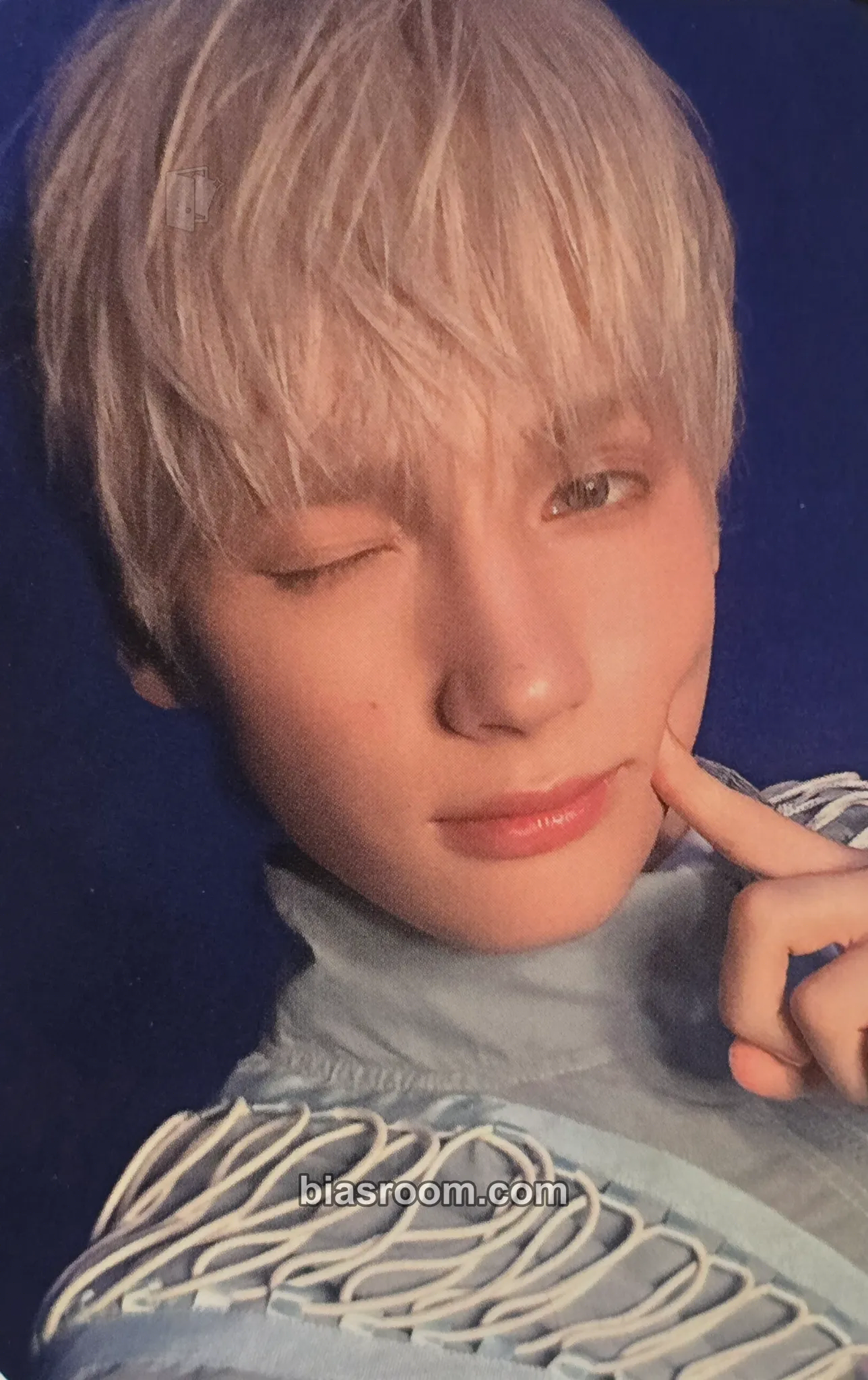 Huening Kai The Star Chapter: Together Photocard - TOMORROW X TOGETHER - TOMORROW X TOGETHER K-pop photocard