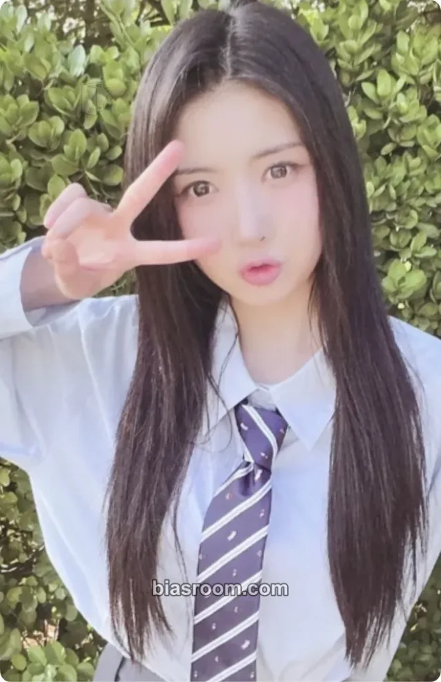 BEWAVE - Gowoon - Be Your Wave Album album photocard