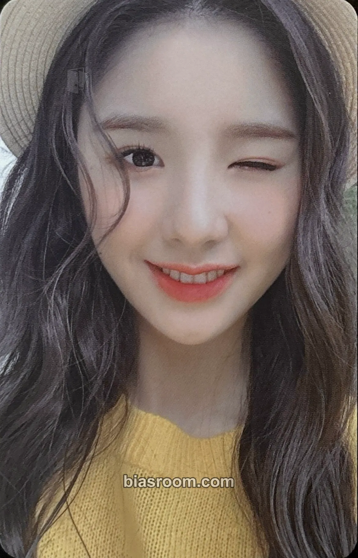 HeeJin Orbit 2nd Membership: Orbit 2.0 Photocard - LOONA - LOONA K-pop photocard