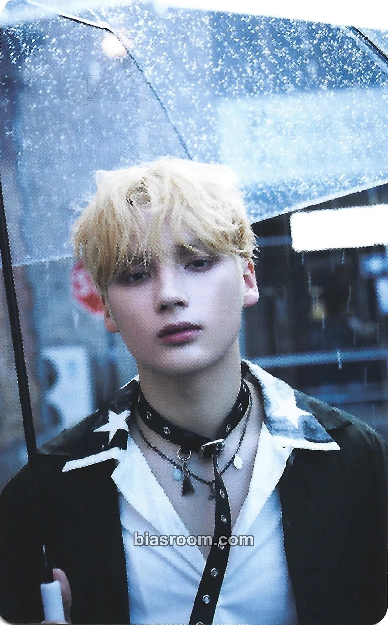 Huening Kai The Name Chapter: Freefall Photocard - TOMORROW X TOGETHER - TOMORROW X TOGETHER K-pop photocard
