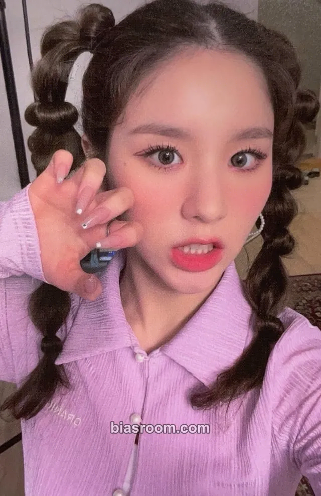 HeeJin Orbit 4th Membership: Orbit 4.0 Photocard - LOONA - LOONA K-pop photocard