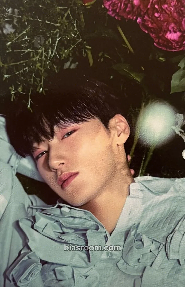 San GOLDEN HOUR : Part.2 Photocard - ATEEZ - ATEEZ K-pop photocard