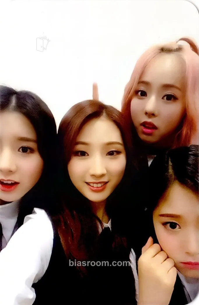 Love&Live Photocard - LOONA - LOONA K-pop photocard