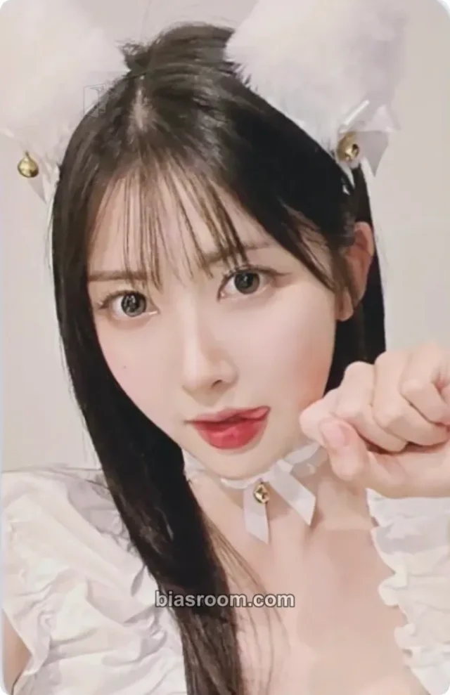 BEWAVE - Gowoon - Be Your Wave Album first music pre-order benefit