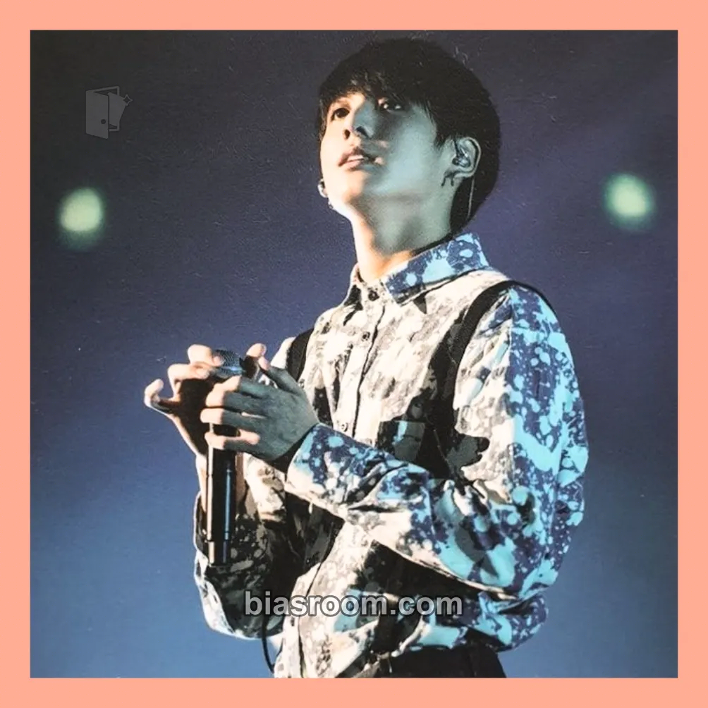 Jungkook 2015 HYYH On Stage DVD Photocard - BTS - BTS K-pop photocard