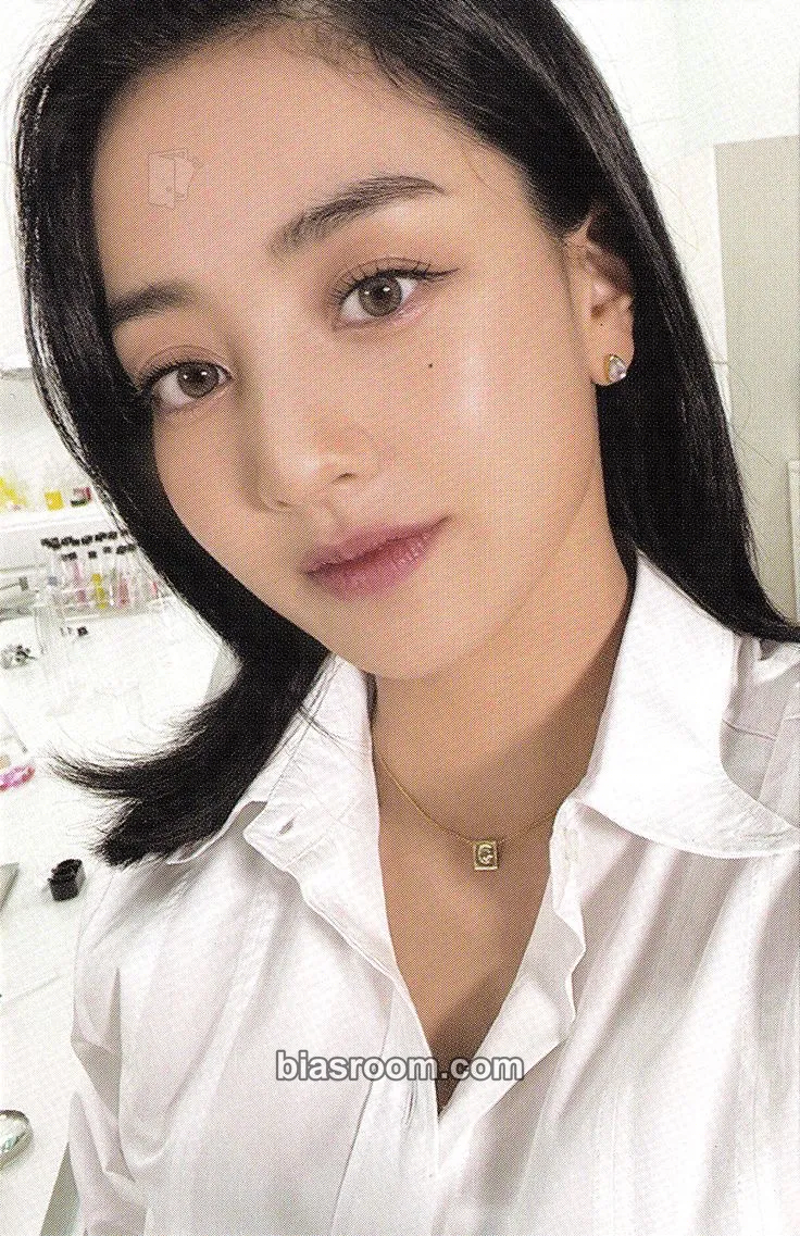 Jihyo Formula of Love: O+T=<3 Photocard - TWICE - TWICE K-pop photocard
