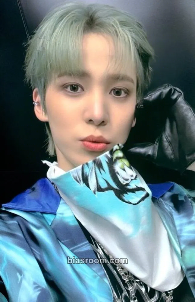 Yunho THE WORLD EP.FIN : WILL Photocard - ATEEZ - ATEEZ K-pop photocard