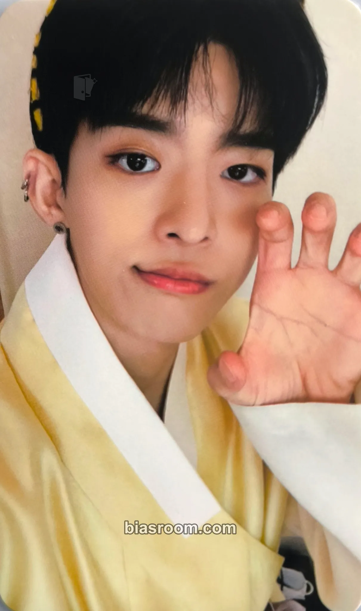 Subin Chronograph Photocard - VICTON - VICTON K-pop photocard